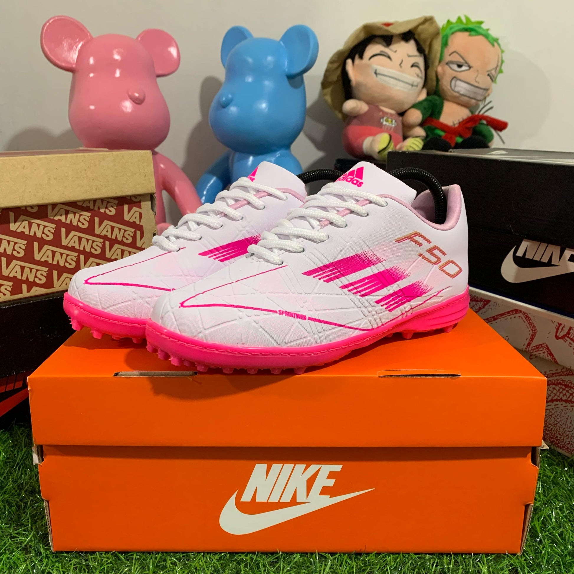 Gray helmet for bikers